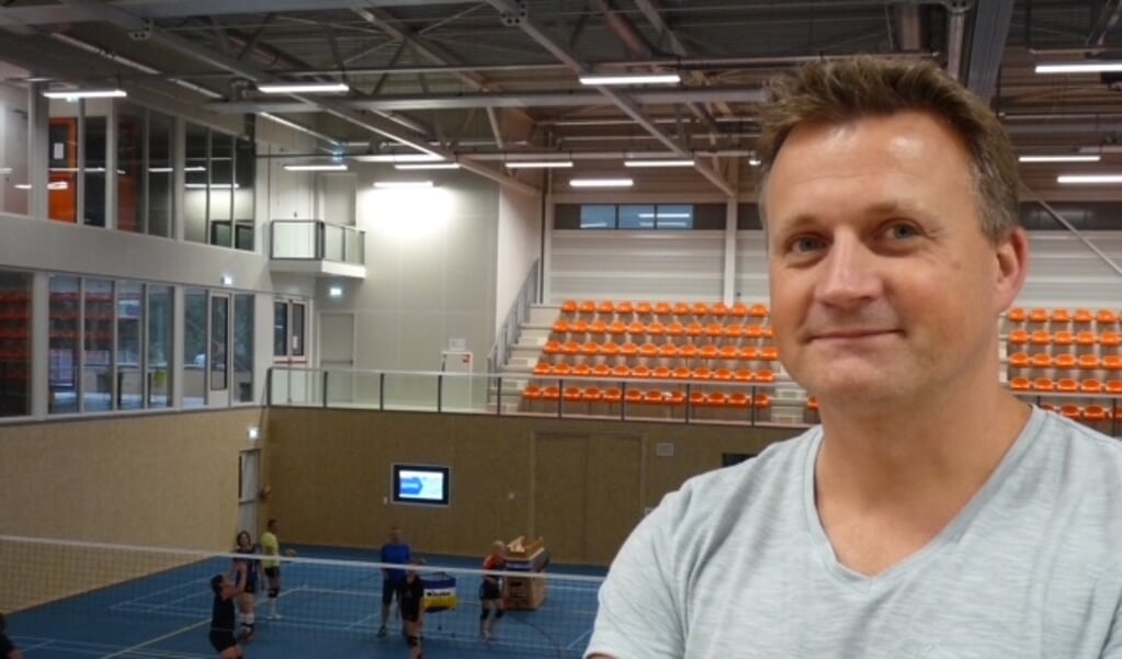 Vincent Oostindië, voorzitter en trainer van het eerste mannenteam van TweeVV in Ede.