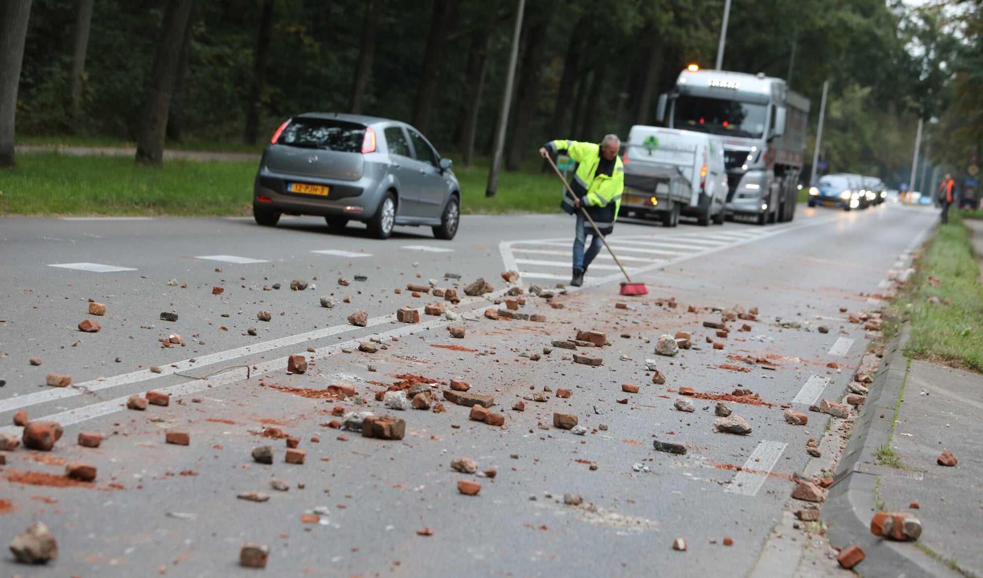 De puinhoop werd meteen opgeruimd.