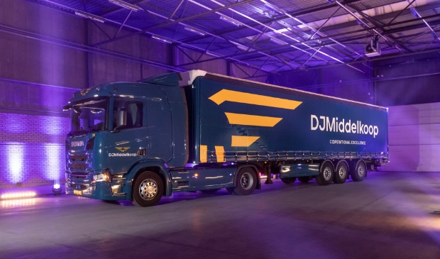 <p>De nieuwe huisstijl van DJ Middelkoop.</p>