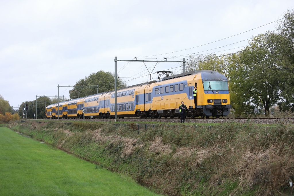 <p>Eén van de stilstaande treinen.</p>