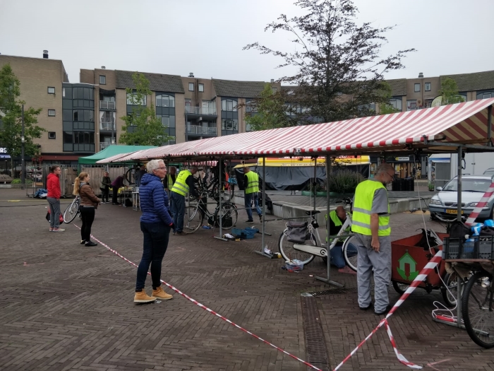 Ondanks regen veel fietsen