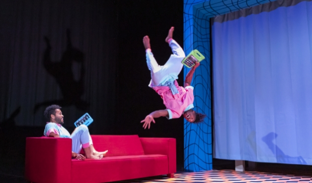 <p>'Wijzer' door Maas theater en dans</p>