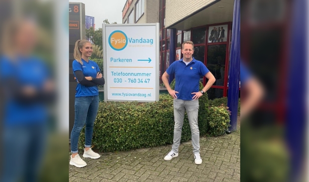 <p>Lisa en Frank delen graag hun drie belangrijkste tips over de juiste houding bij thuiswerken </p>