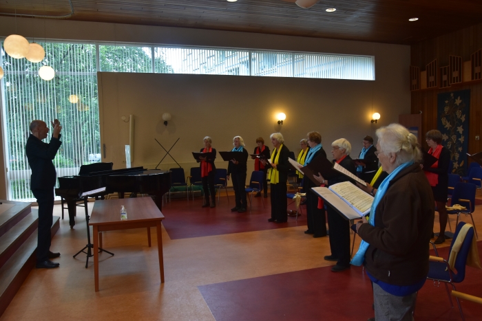 Nog één keer samen de favoriete muziek zingen op de laatste repetitie.