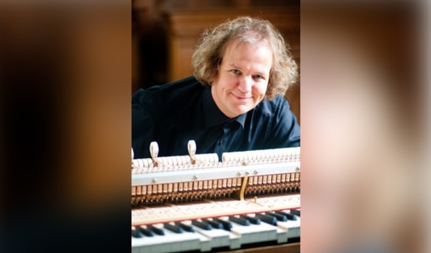 <p>Jeroen van Veen</p>