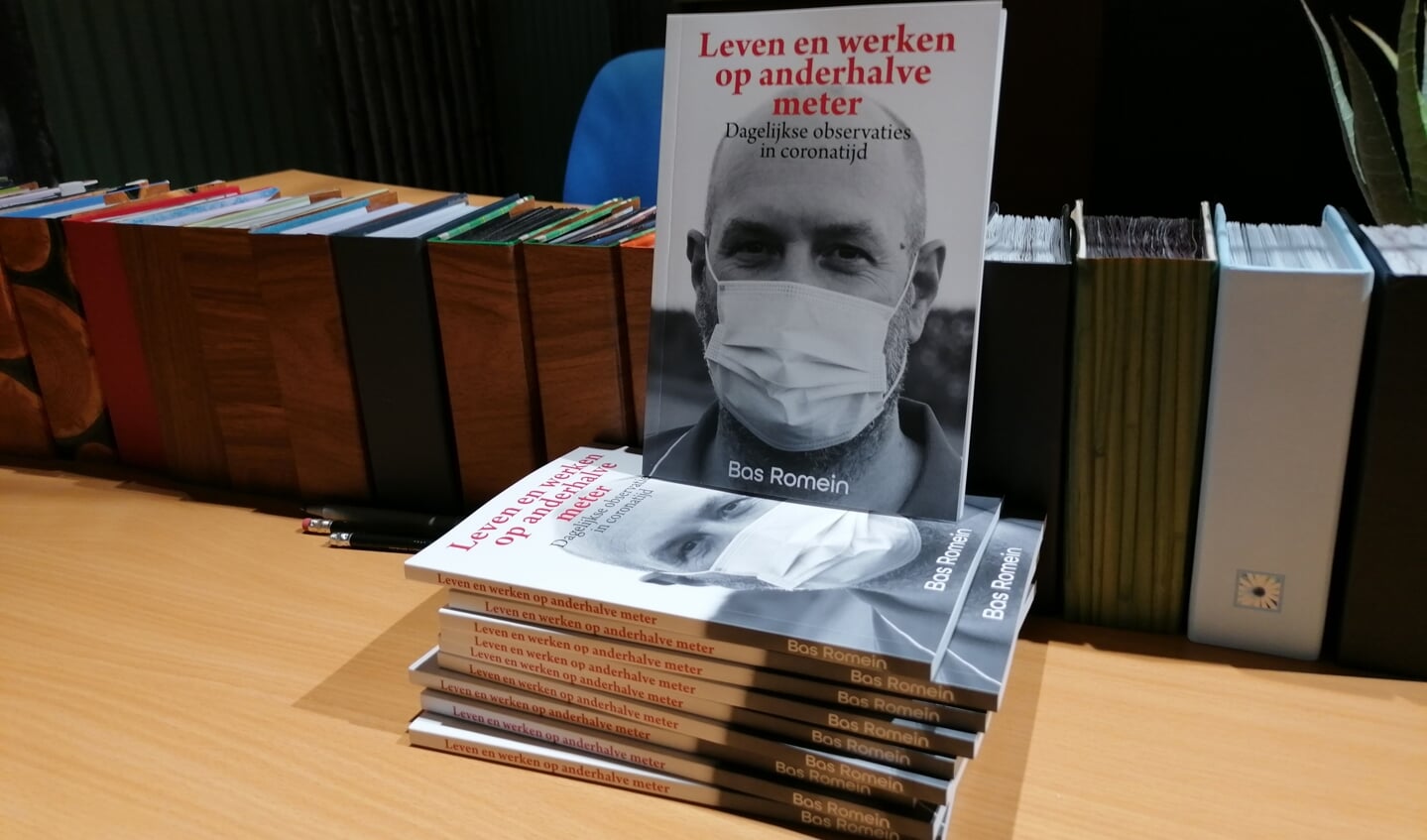 'Leven en werken op anderhalve meter' is vanaf vrijdag in Soester boekwinkels te koop