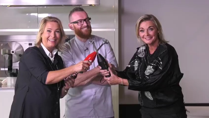 De jury van de bamixMSTR : Barbara de Roo, Martijn van Roon en Jolande van Lith. SBS6