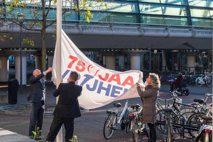 Strijken van de vlag