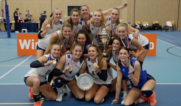 De dames wonnen de Supercup