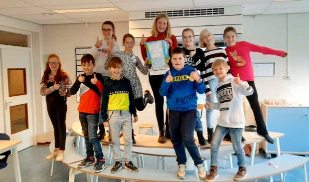 Leerlingen uit groep 7 met de Safetydeal