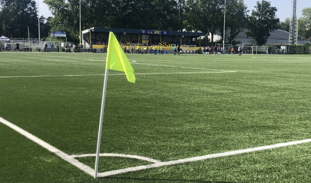 <p>VRC ging in de districtsbeker onderuit tegen hoofdklasser Eemdijk</p>