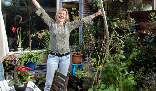 <p>Annet Belt: ,,Ik ga niet voor materiële rijkdom. Ik kan er ook niet tegen als mensen hun identiteit ontlenen aan hun bezit.''</p>