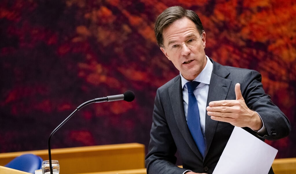 2020-11-04 19:40:22 DEN HAAG - Premier Mark Rutte tijdens het plenair debat in de Tweede Kamer over de ontwikkelingen rondom het coronavirus. ANP BART MAAT