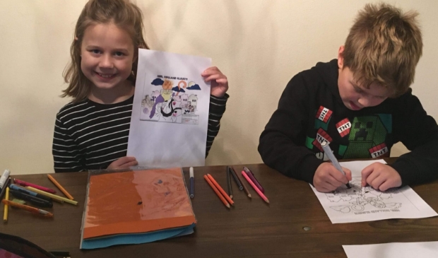 <p>Deze twee kinderen doen alvast mee aan de wedstrijd. </p>