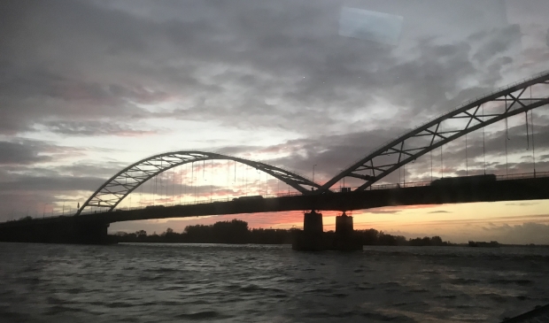 De nieuwe Merwedebrug wordt even hoog als de huidige brug