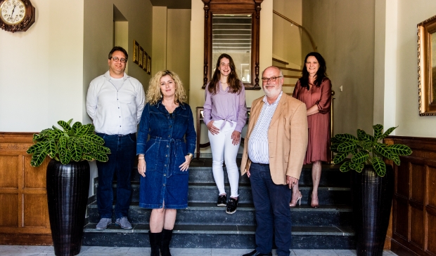 <p> Erwin Geijtenbeek, Christa van Hunnik, Anne Schermers, Nick Breur en Barbara Boers.</p>