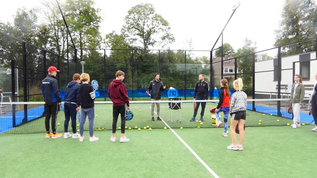 <p>Tennis- en padelvereniging 't Schilt zit in de lift. Het ledental groeide fors in het afgelopen jaar.</p>