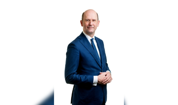 <p>Mark Sprenkels vindt het mooi werk om mensen te adviseren hoe ze hun wensen in een document op maat kunnen zetten.</p>
