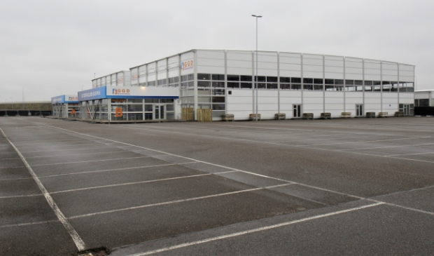 <p>De priklocatie op Schiphol. Hier wil Antoine Visser snel heen. </p>