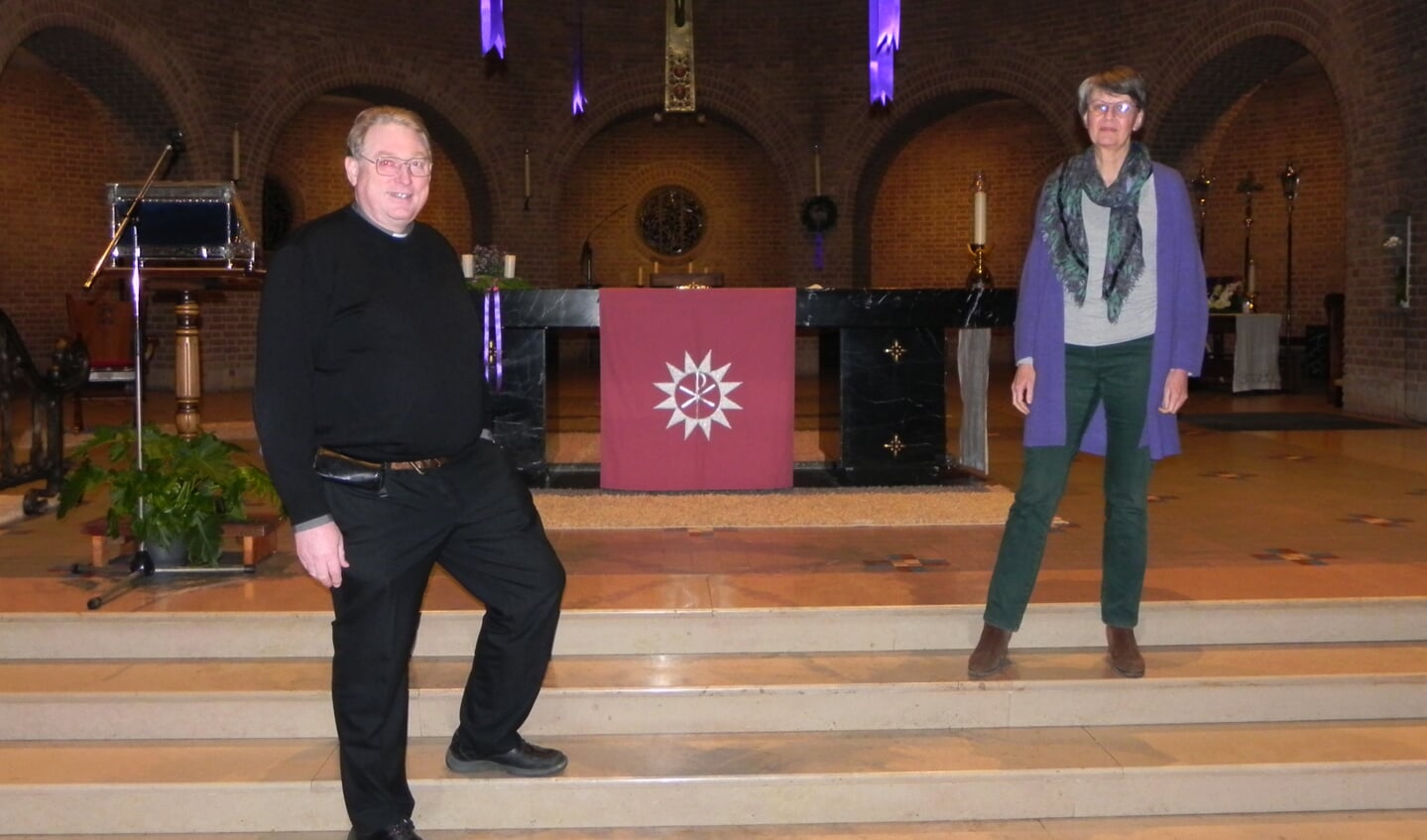 Pastoor Fred Hogenelst en pastoraal Marianne van Tricht zetten zich in voor een fijne Kerst.