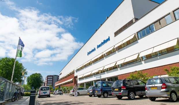 <p>De wijkbus gaat rijden van en naar Ziekenhuis Amstelland.</p>