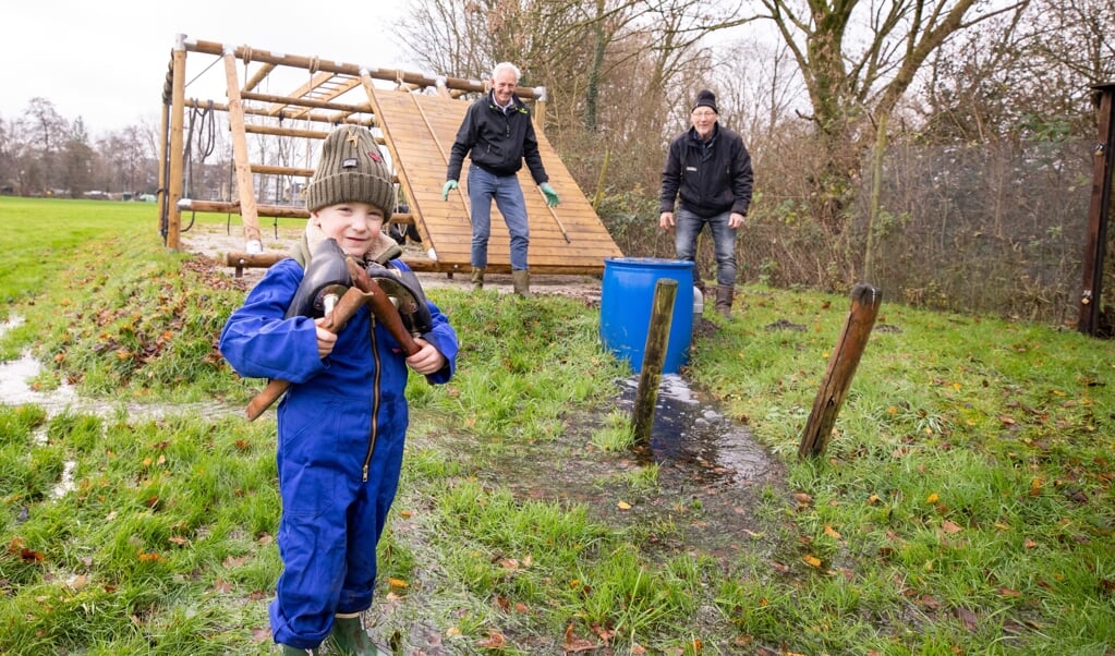 Van ijsmeester in spe Bram Koops (4) mag het gaan vriezen.