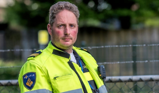 Deze foto krijgt de vinder te zien als hij de telefoon aanzet