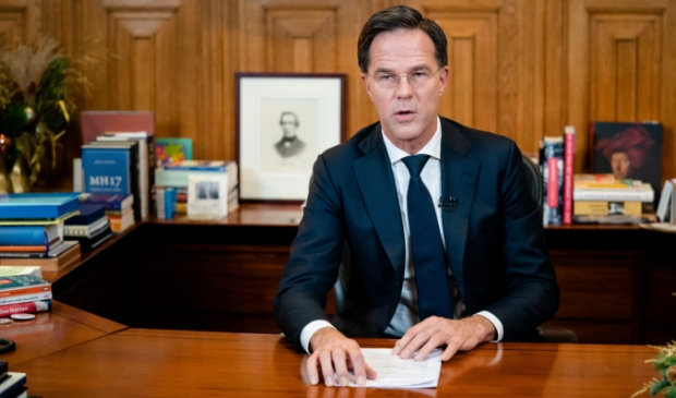 <p>2020-12-14 18:54:23 THE HAGUE - Prime Minister Mark Rutte in het Torentje prior to his speech to the Dutch people about the tightening of the corona rules. The cabinet has decided to introduce a strict lockdown to put an end to the sharp increase in the number of new corona infections. Most shops, all schools and other institutions such as theaters and museums have to close their doors for at least a month. ANP BART MAAT</p>