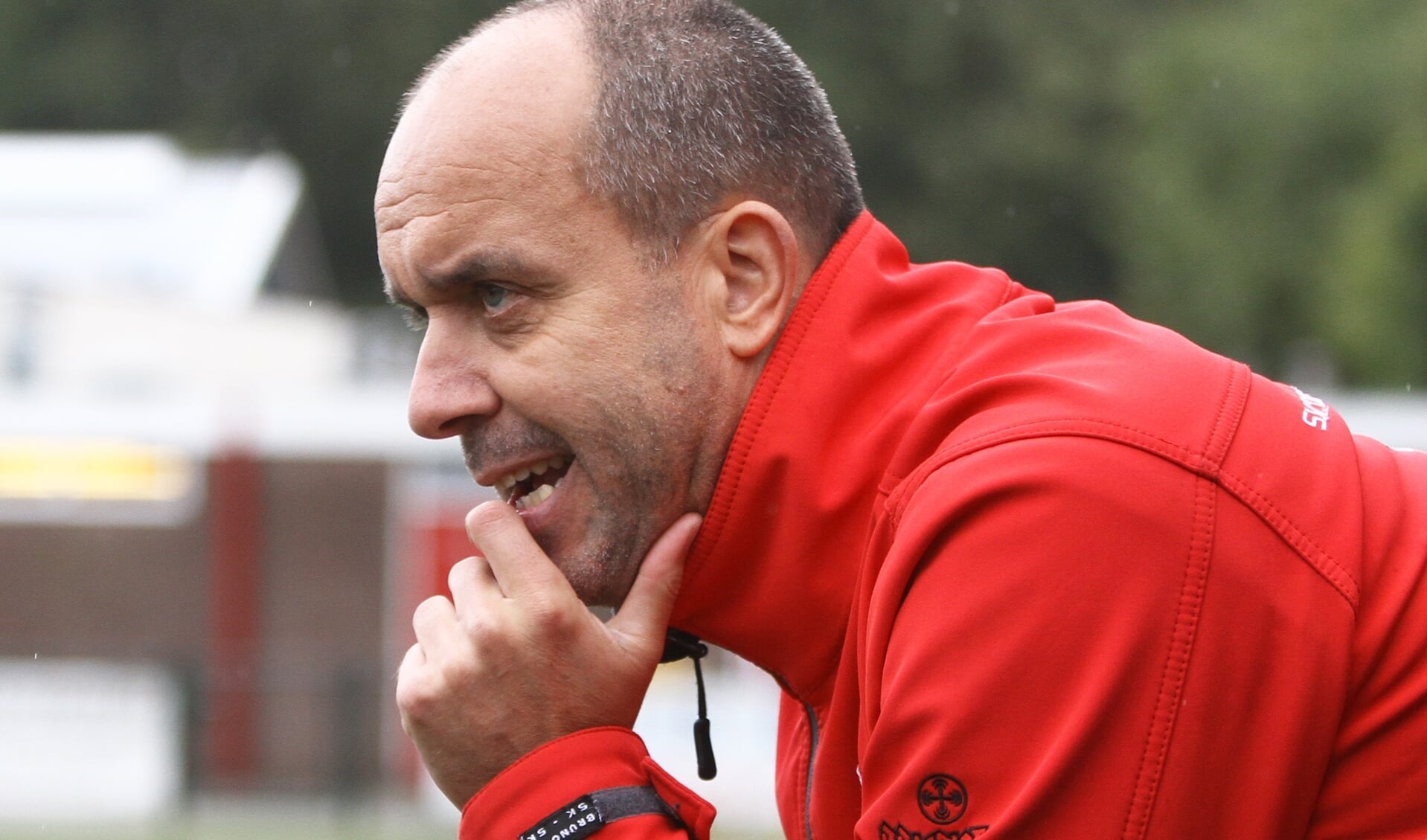Rob van den Broek, coach van Vallevogels.