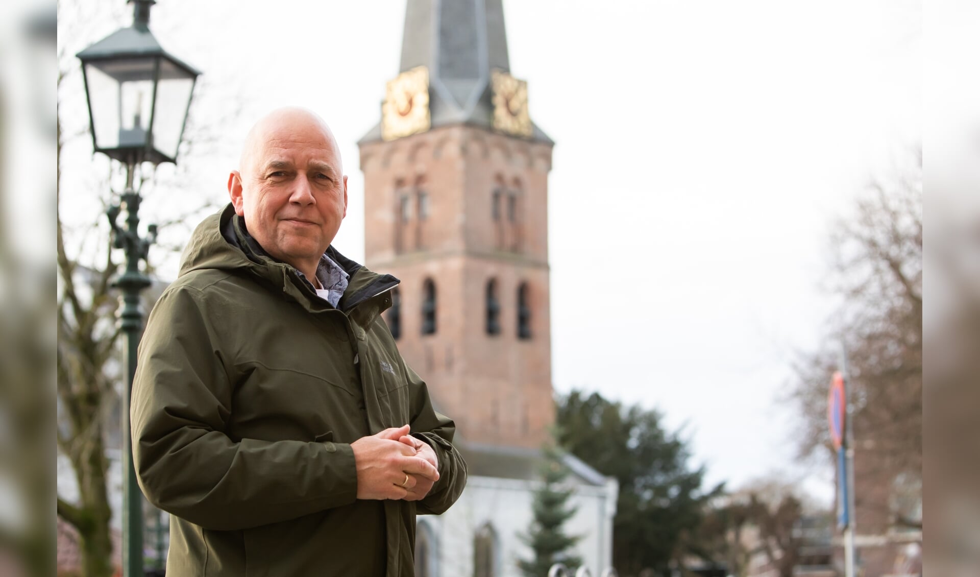 Het Baarnse CDA raadslid Rik van Hardeveld heeft ervoor gezorgd dat de klokken van de Pauluskerk luiden in de oudjaarsnacht.