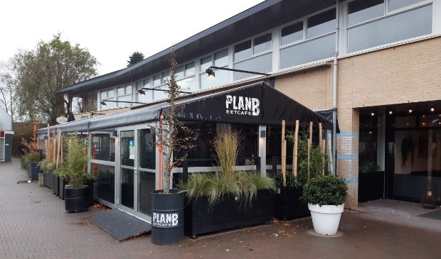 Eetcafé Plan B in De Biezenkamp is er klaar voor. Van de gemeente mogen horeca-ondernemers ook winterterrassen exploiteren. Als ze weer open mogen.