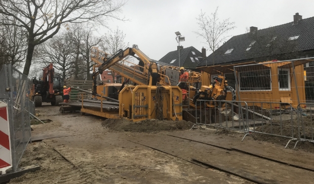 Stedin legt nieuwe kabels tussen de Grote- en Kleine Haarsekade