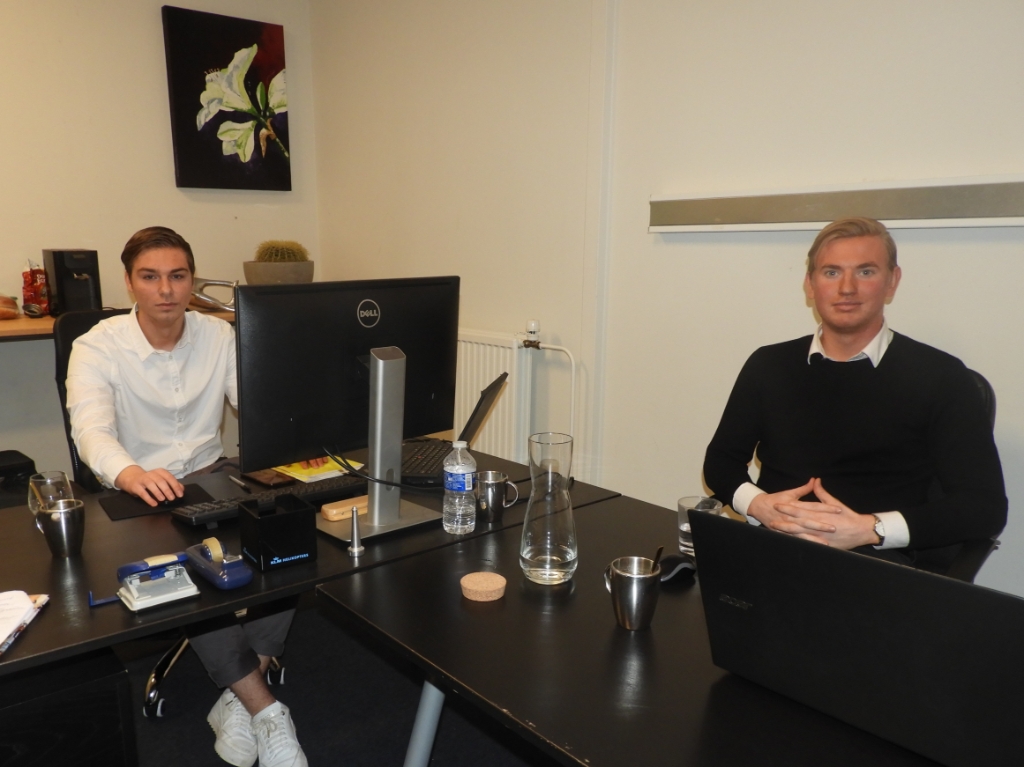 <p>Sten Poestkoke en Sander Vloon zijn twee jonge Vennepse ondernemers.</p>