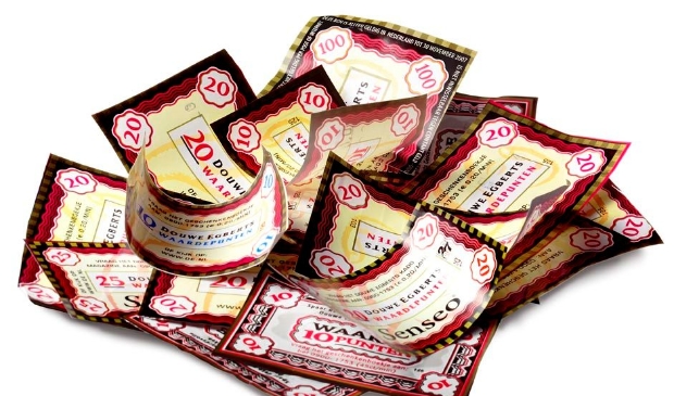 <p>Van de DE punten worden pakken koffie gekocht</p>