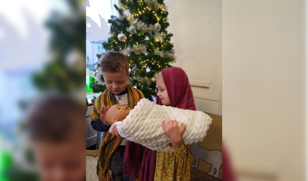 Kerst in het Wiebelwagen Kerst Journaal Kerstavond om 17:00 uur online