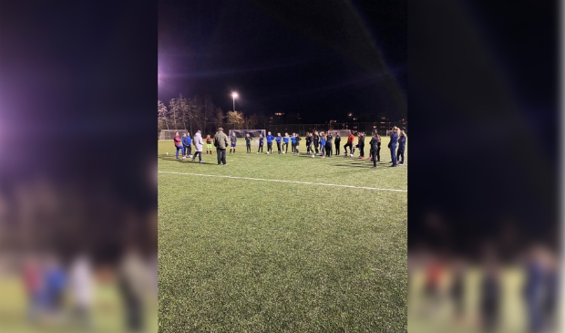 Meisjes voor scoutingsavond