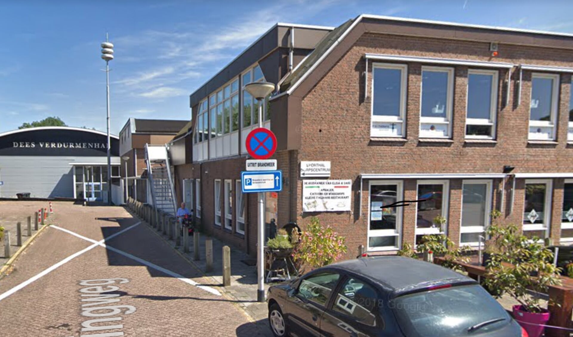 Het gebouw wordt onder andere verduurzaamd.