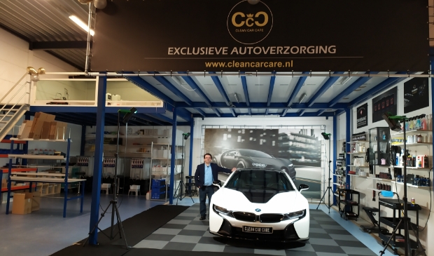 <p>,,We zien het als een uitdaging om een auto weer als nieuw bij de klant af te leveren.”</p>