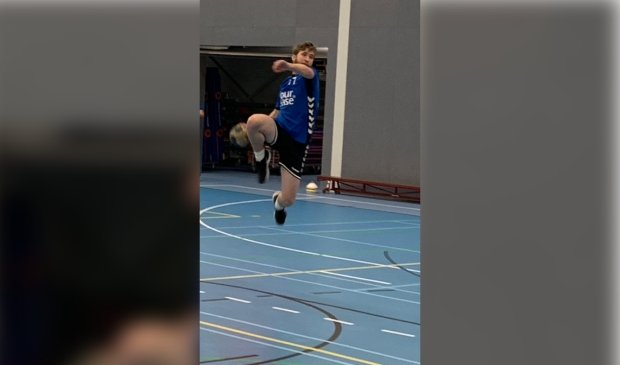 <p>Danny Schneiders op training in actie.</p>