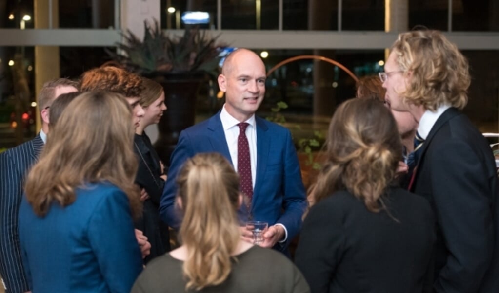 Op 9 maart gaat Gert-Jan Segers, de partijleider van de ChristenUnie, in Veenendaal in gesprek met Veenendalers. (Foto: Niek Stam)