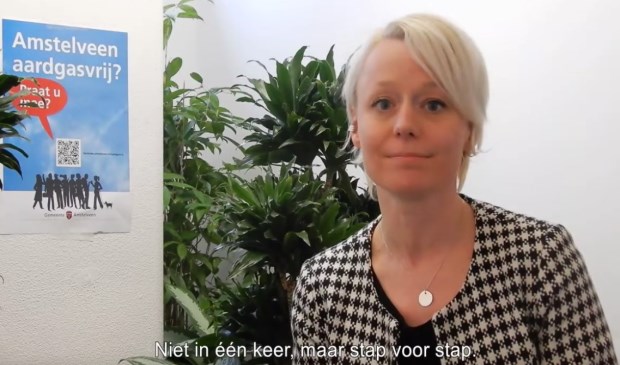 Fragment uit YouTube-filmpje met oproep van wethouder Floor Godon om online enquête in te vullen.thoduer