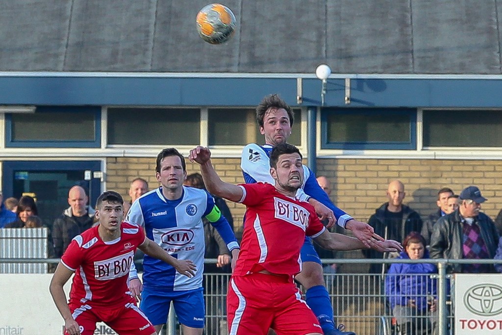 Holtman en Verstraten in actie tegen SDVB.