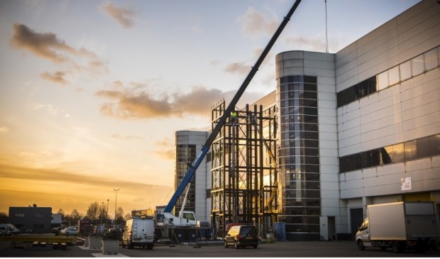 Eigenaar Easyfairs is begonnen met de bouw van twee megagoederenliften bij Evenementenhal Gorinchem. De oplevering is begin mei 2020.