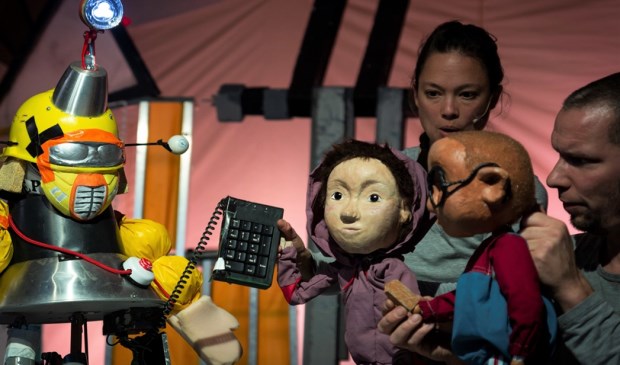 Theatergroep Knars speelt Eureka.