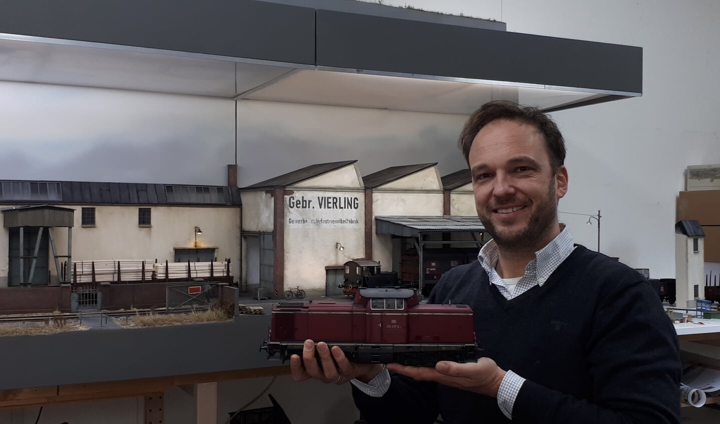 Michiel Stolp organiseert 01TREFF in de Twee Marken waar top spoorbanen worden geshowd.