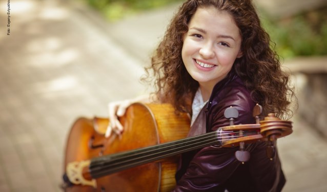 Celliste Anastasia Kobekina en pianiste Paloma Kouider spelen op zaterdag 7 maart meesterwerken van Bach, Beethoven en Chopin.