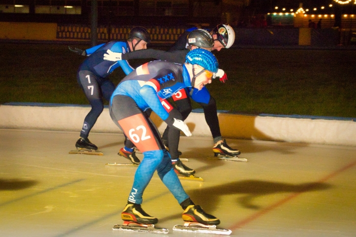 Finish M2 met Gijs de Nooij (3) en Jan-Willem Meijer (5).