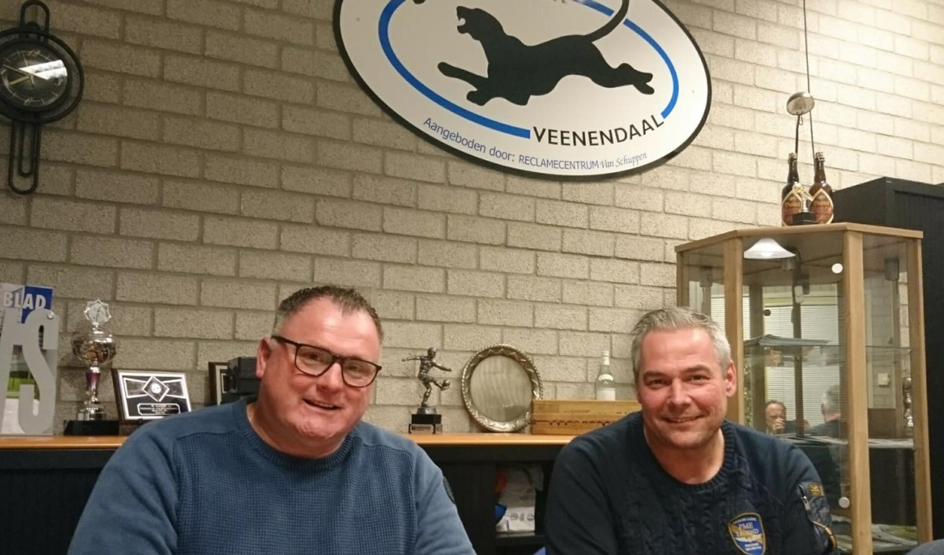 Alfred Lieuwen (assistent) en Bertho van Neerbos (trainer)