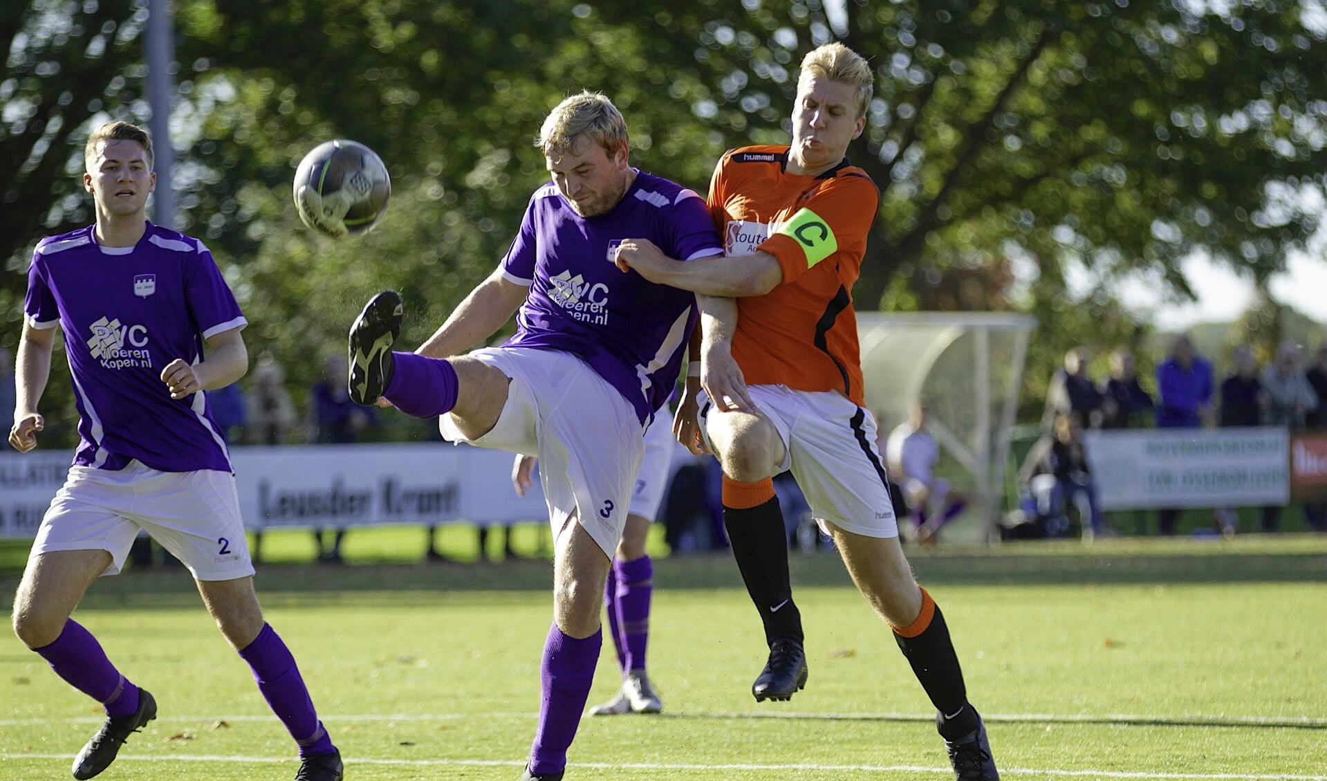 Sven van Rossum, hier in actie tegen Zeist, schoot tegen HVC liefst vier maal raak.