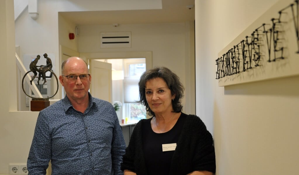 Ton Vissers en Marja van der Vorst: in hospice De Luwte. Er is behoefte aan zowel professionals als vrijwilligers.